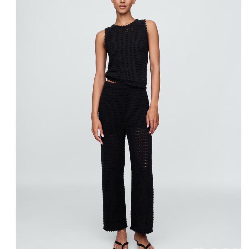 GAP 100% Cotton 2pc. Crochet Tank &Ankle Pants